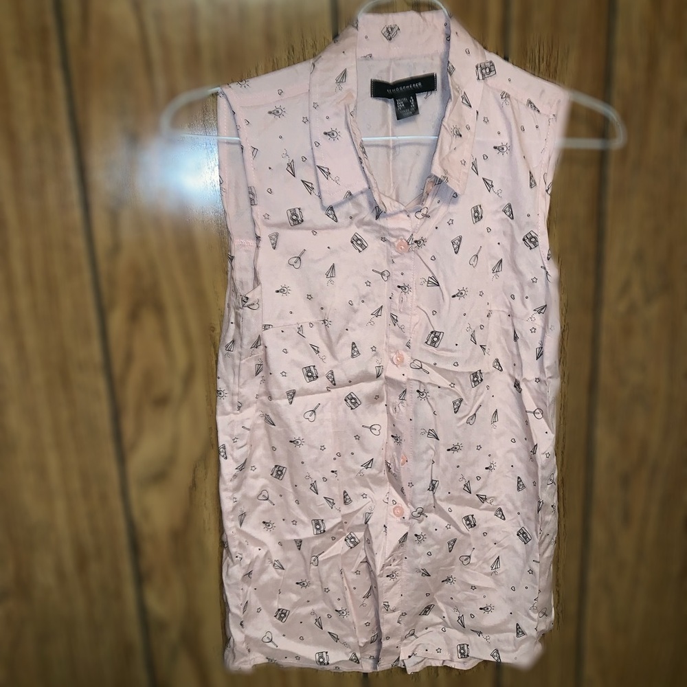Pink button up top
